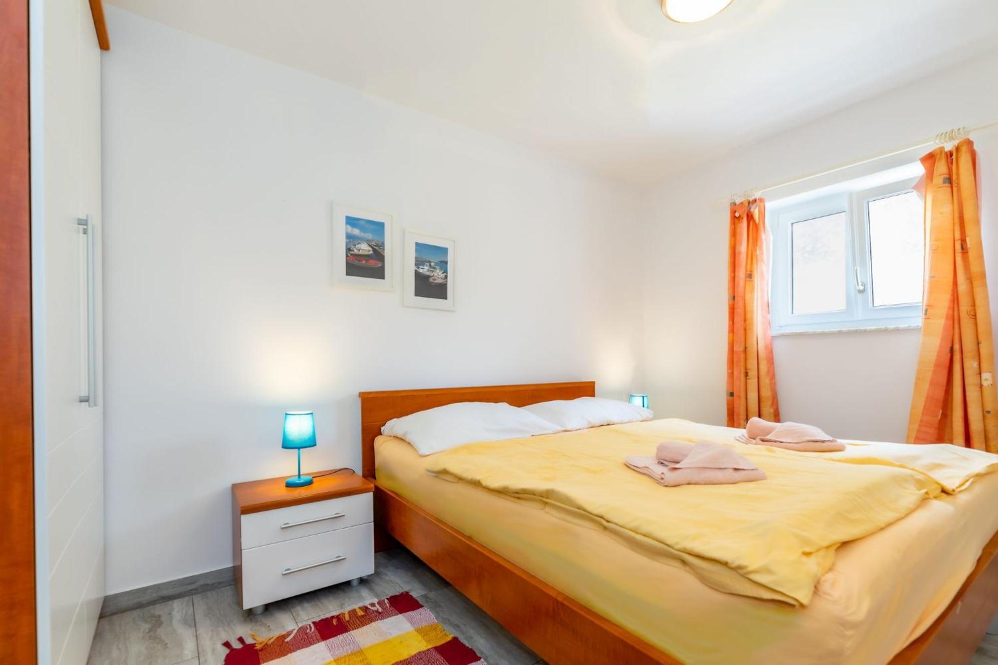 Apartments Oleander Kricin Башка Екстер'єр фото